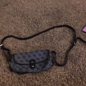 Dooney & Bourke grey/black crossbody bag
